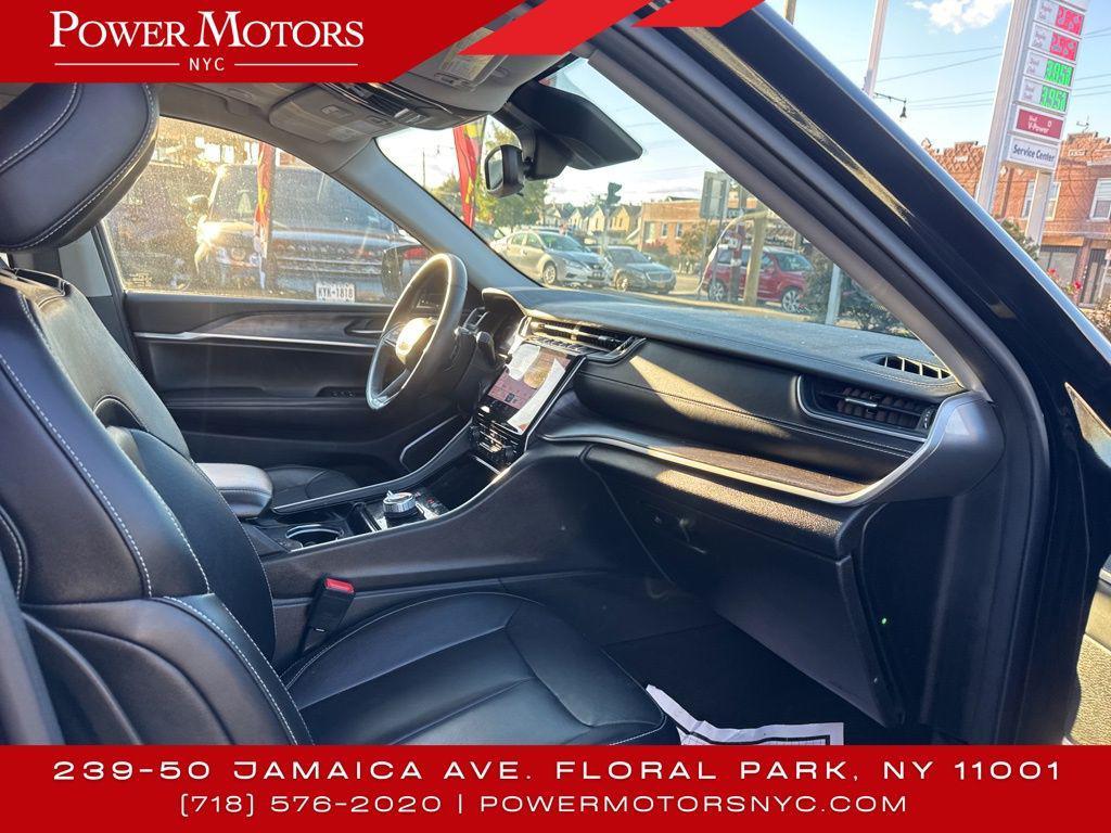 used 2022 Jeep Grand Cherokee car, priced at $23,995