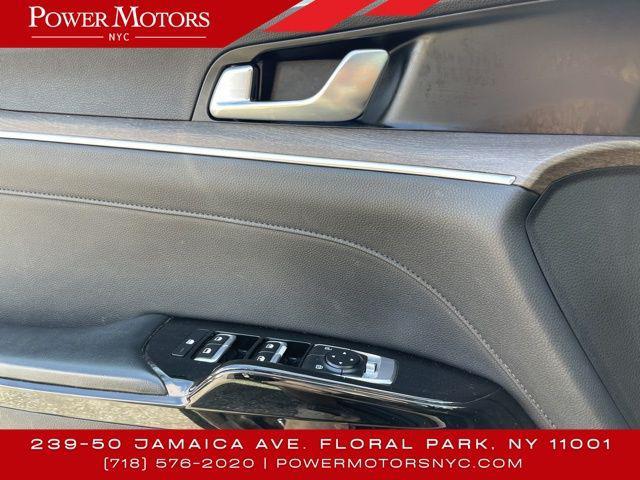 used 2021 Kia K5 car