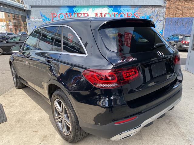 used 2020 Mercedes-Benz GLC 300 car, priced at $22,277