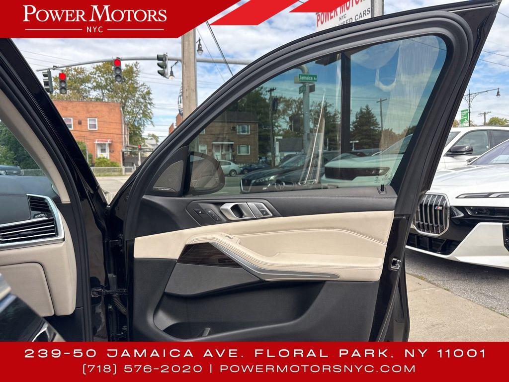 used 2019 BMW X7 car, priced at $27,995