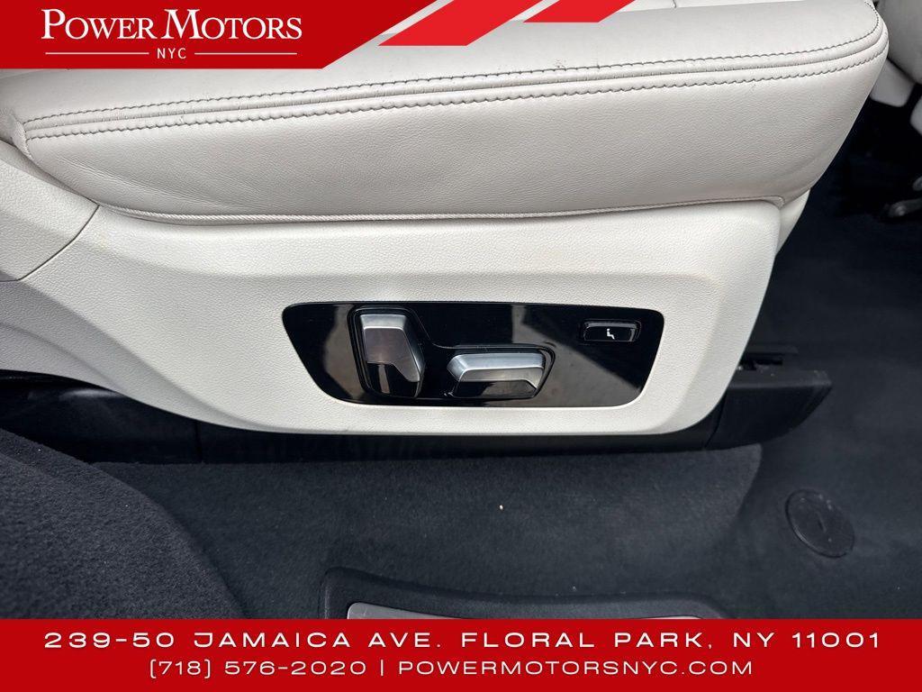 used 2019 BMW X7 car, priced at $27,995