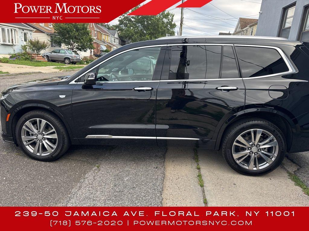 used 2024 Cadillac XT6 car, priced at $36,995