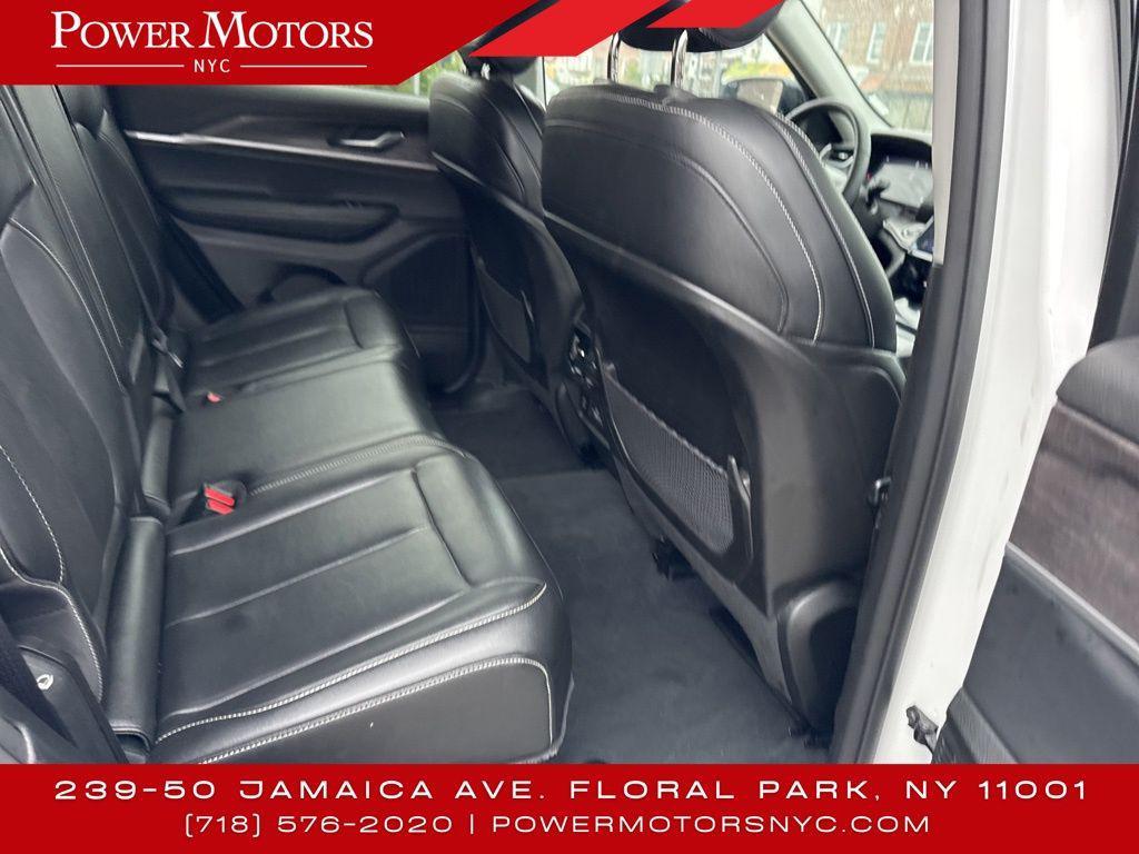 used 2023 Jeep Grand Cherokee car, priced at $23,495