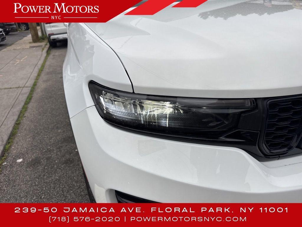 used 2023 Jeep Grand Cherokee car, priced at $23,495