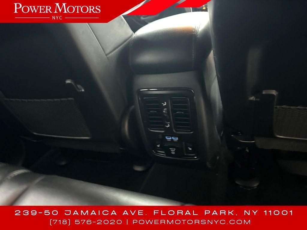 used 2019 Jeep Grand Cherokee car, priced at $17,995