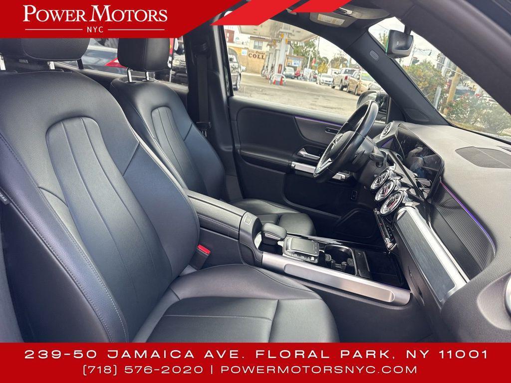 used 2022 Mercedes-Benz GLB 250 car