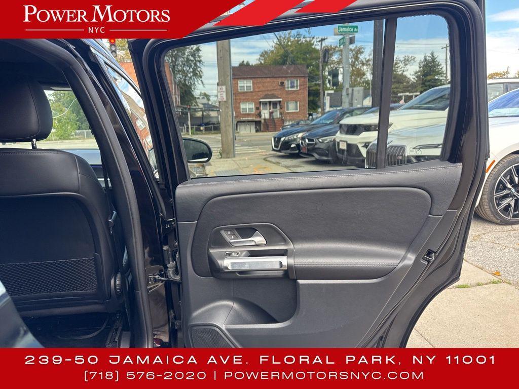 used 2022 Mercedes-Benz GLB 250 car