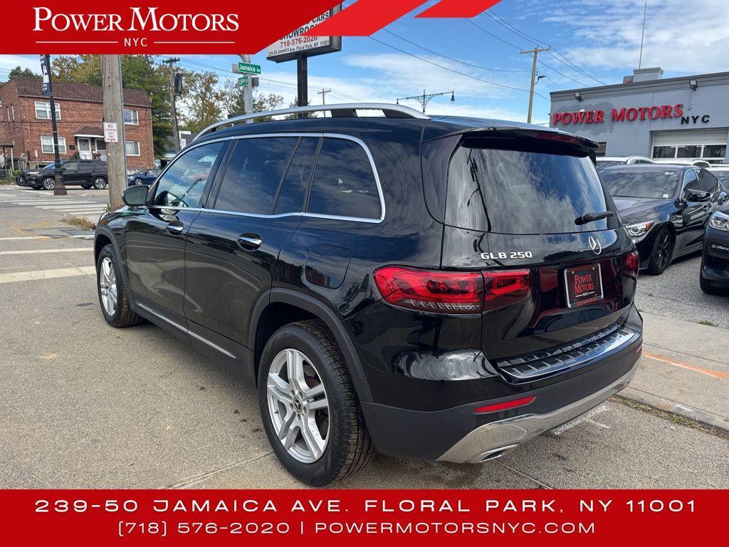 used 2022 Mercedes-Benz GLB 250 car