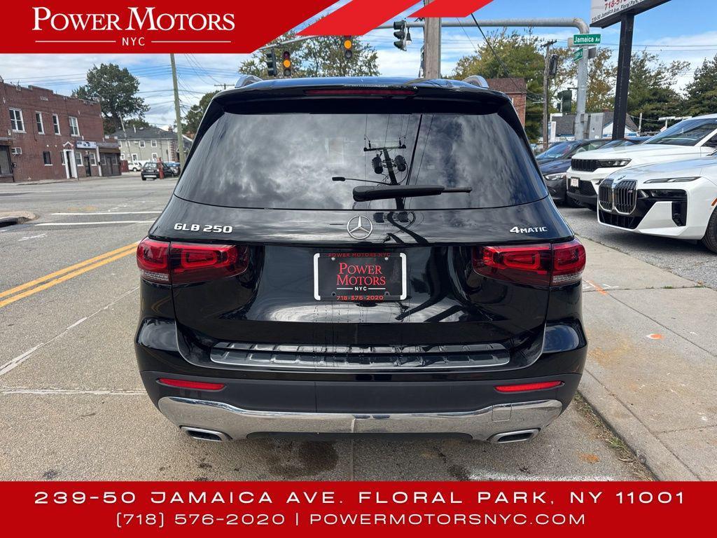 used 2022 Mercedes-Benz GLB 250 car