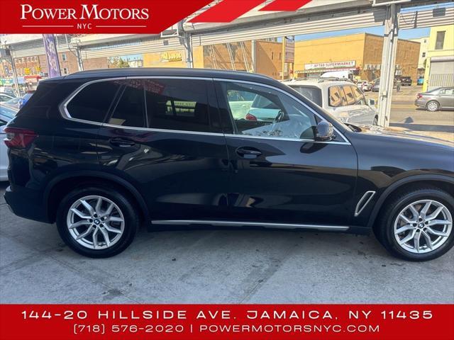 used 2019 BMW X5 car, priced at $24,583