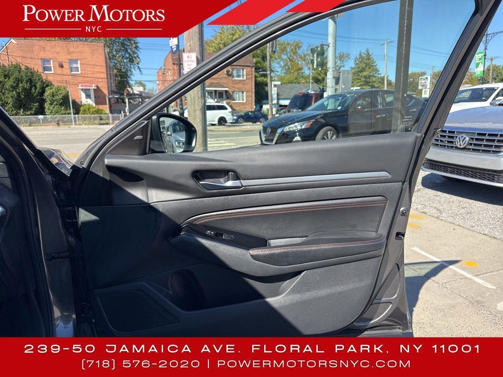used 2023 Nissan Altima car, priced at $17,995