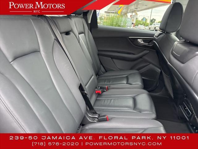 used 2023 Audi Q7 car, priced at $32,999