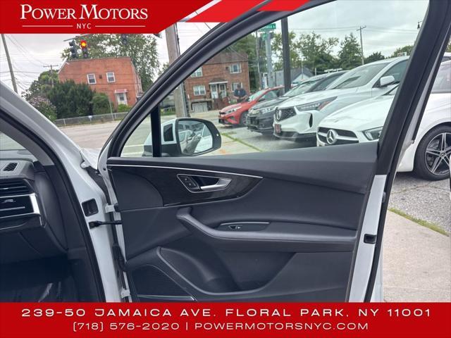 used 2023 Audi Q7 car, priced at $32,999