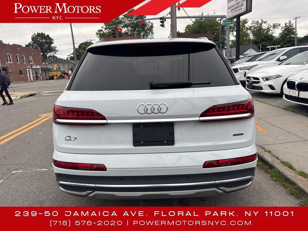 used 2023 Audi Q7 car, priced at $30,995