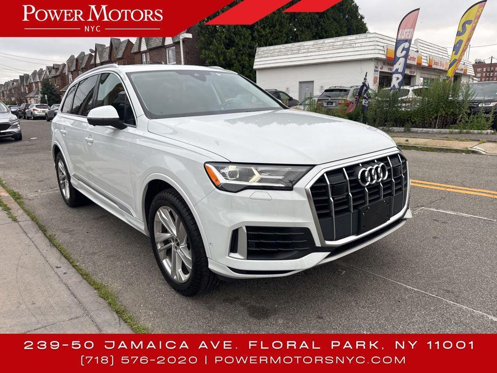 used 2023 Audi Q7 car, priced at $30,995