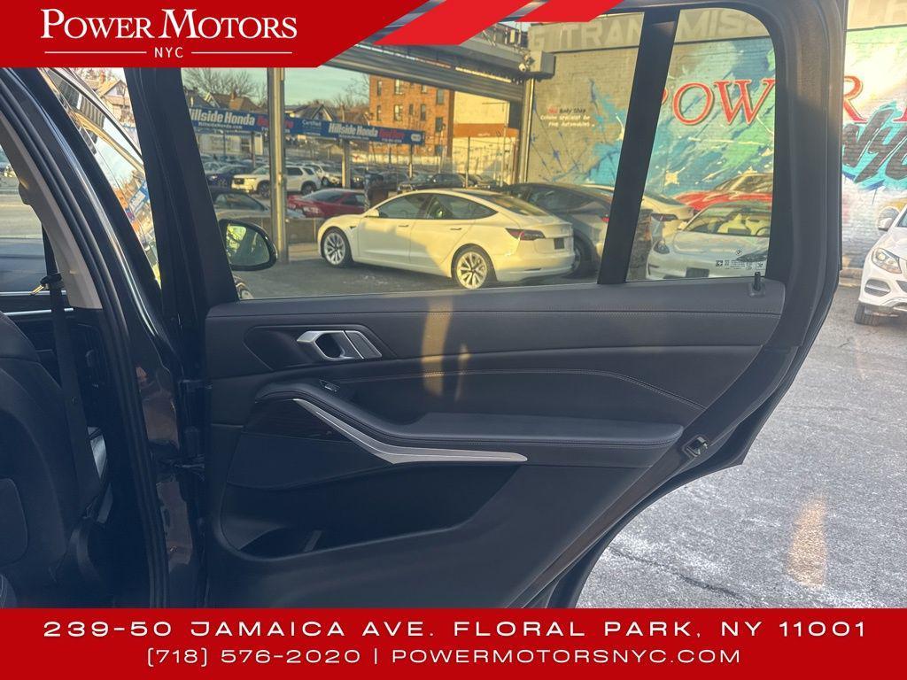 used 2021 BMW X7 car, priced at $34,995