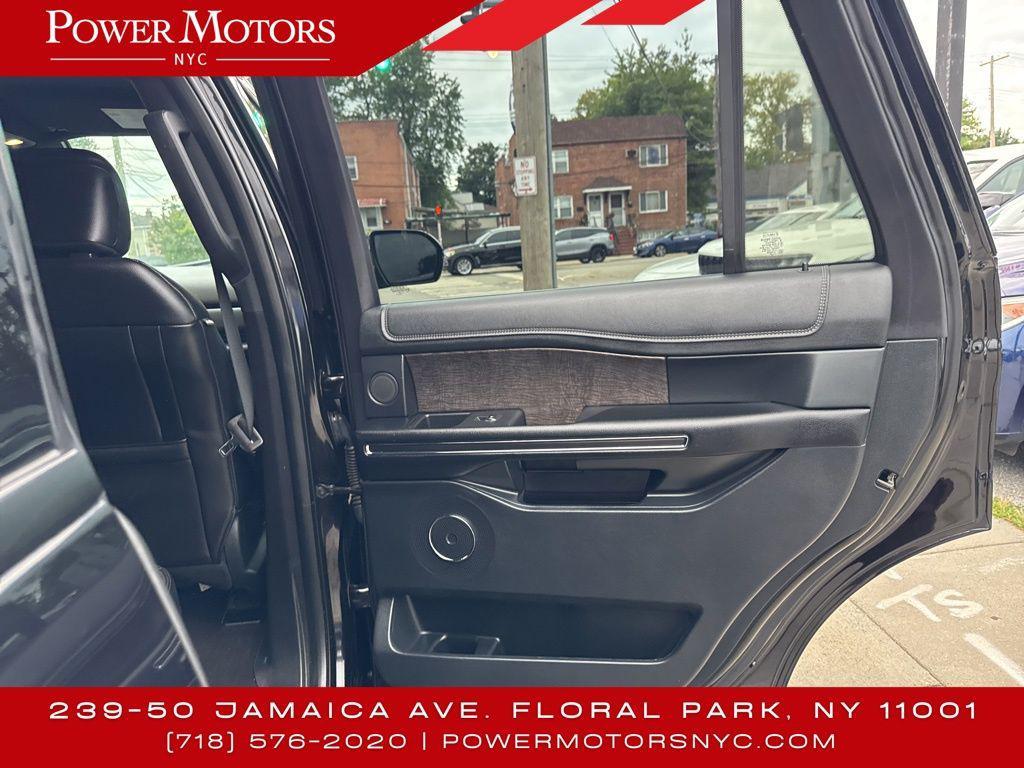 used 2021 Ford Expedition car, priced at $31,995