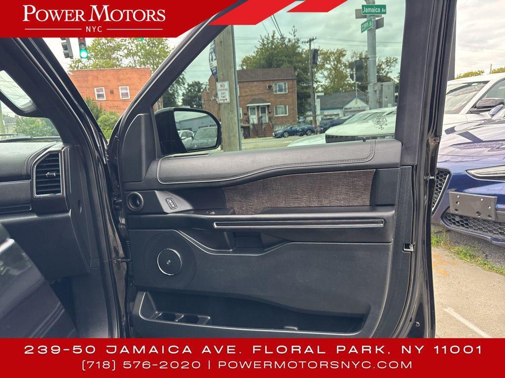 used 2021 Ford Expedition car, priced at $31,995