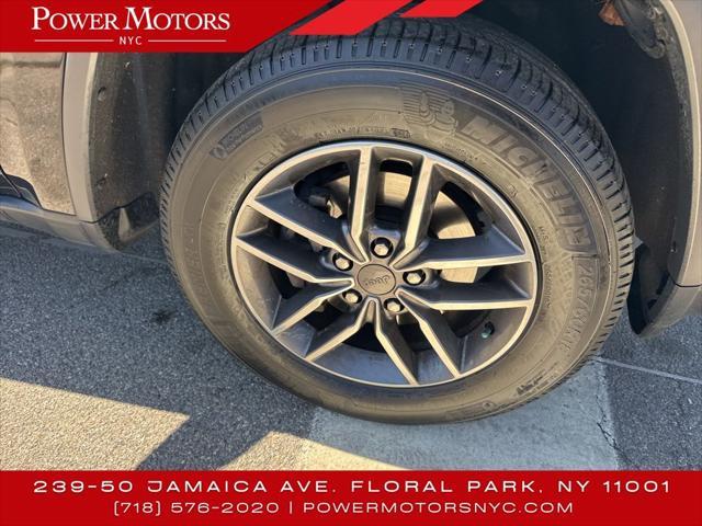 used 2019 Jeep Grand Cherokee car, priced at $16,995