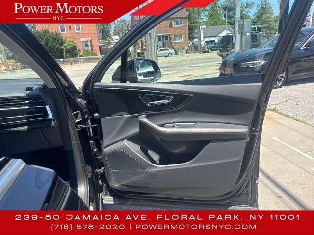 used 2023 Audi Q7 car, priced at $33,949