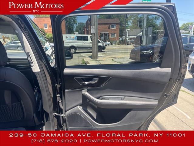 used 2023 Audi Q7 car, priced at $33,949