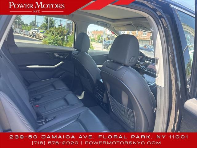used 2023 Audi Q7 car, priced at $33,949