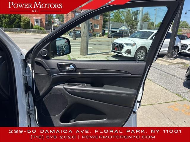 used 2021 Jeep Grand Cherokee car, priced at $26,995