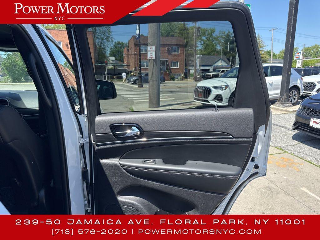 used 2021 Jeep Grand Cherokee car, priced at $26,995