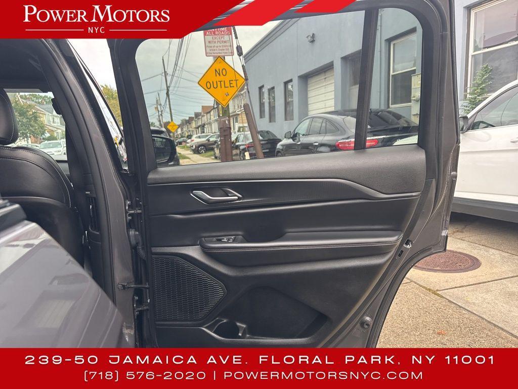 used 2023 Jeep Grand Cherokee L car, priced at $27,295