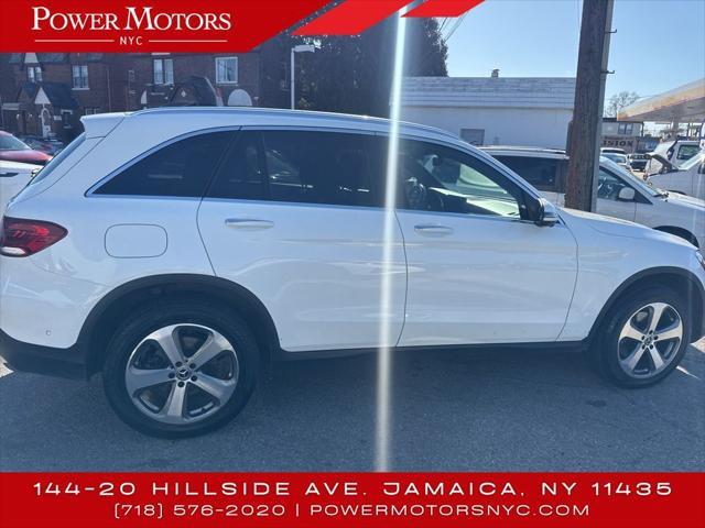 used 2022 Mercedes-Benz GLC 300 car, priced at $22,987