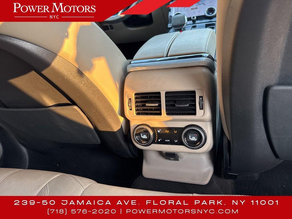 used 2021 Land Rover Range Rover Velar car, priced at $27,495
