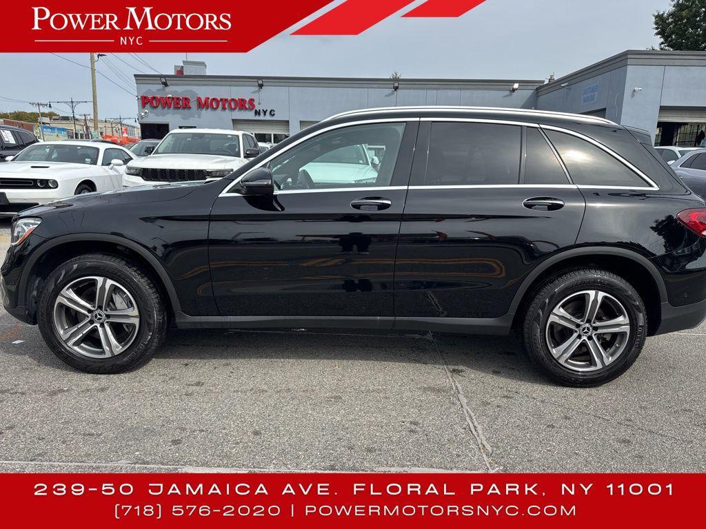 used 2021 Mercedes-Benz GLC 300 car, priced at $26,995