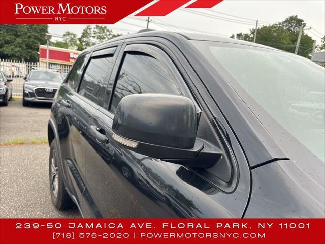 used 2020 Jeep Grand Cherokee car, priced at $18,995