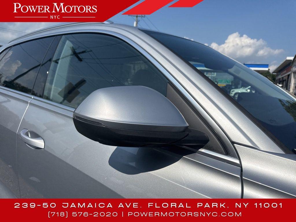 used 2022 Audi Q8 car, priced at $33,495