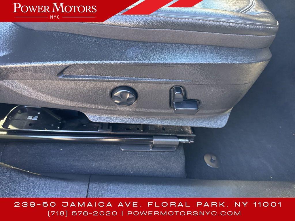 used 2023 Alfa Romeo Stelvio car, priced at $26,995