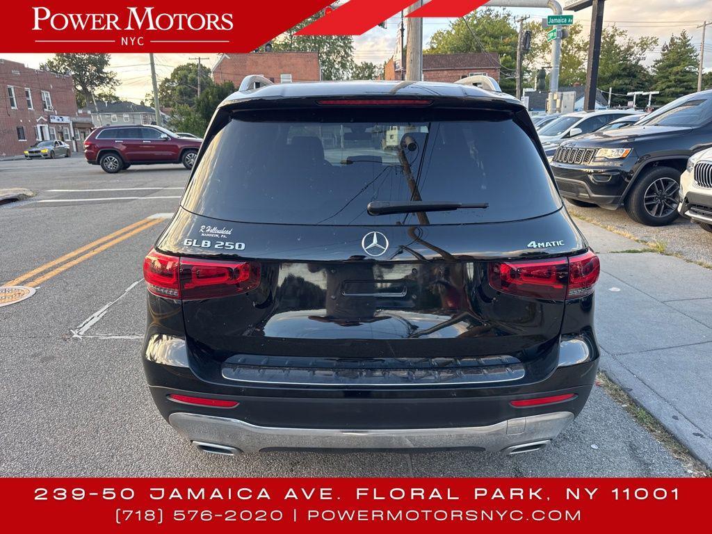 used 2021 Mercedes-Benz GLB 250 car, priced at $24,685