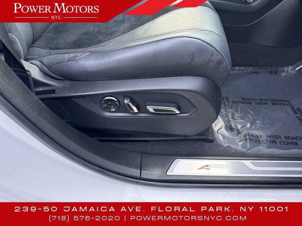 used 2023 Acura RDX car, priced at $29,996