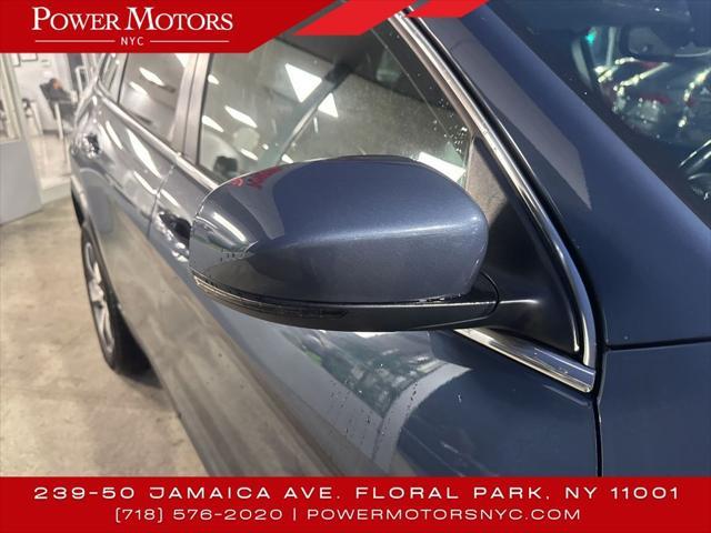 used 2021 Jeep Cherokee car, priced at $18,995