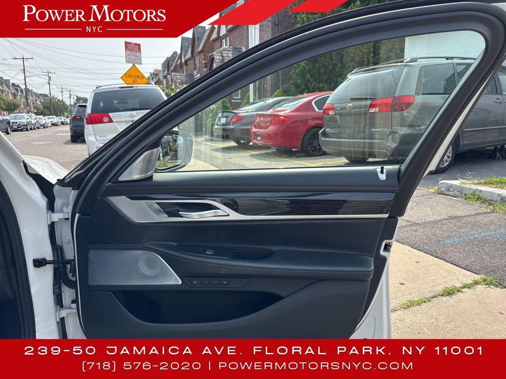 used 2021 BMW 750 car, priced at $39,995
