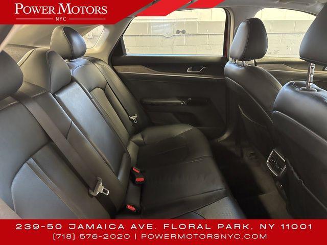 used 2021 Kia K5 car