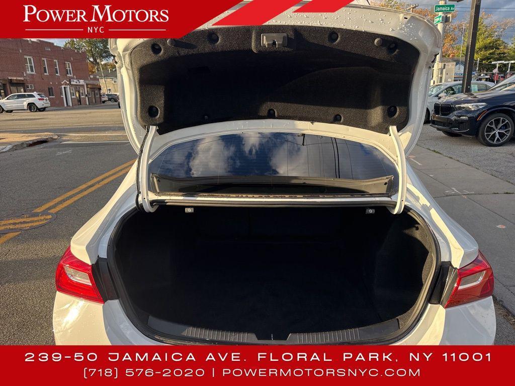 used 2023 Chevrolet Malibu car, priced at $12,995