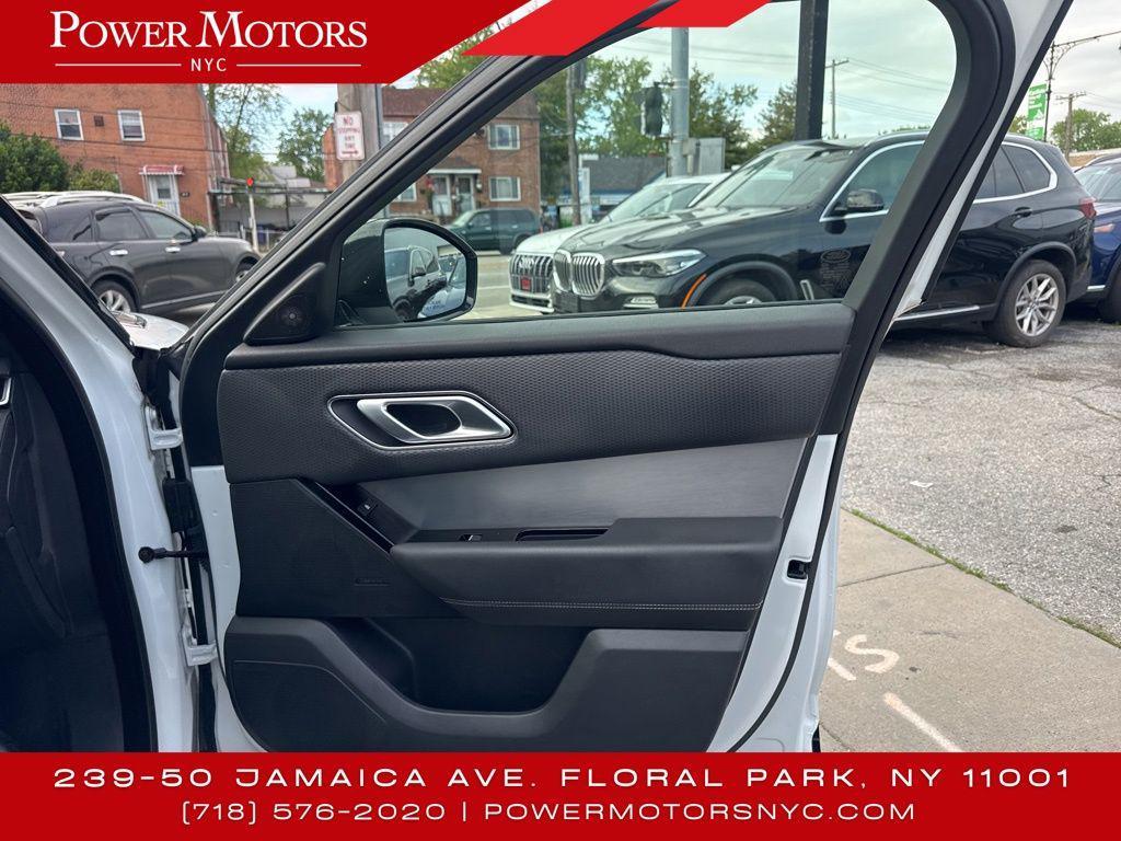 used 2022 Land Rover Range Rover Velar car, priced at $28,995