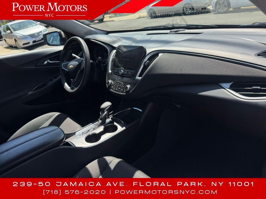 used 2022 Chevrolet Malibu car, priced at $14,295