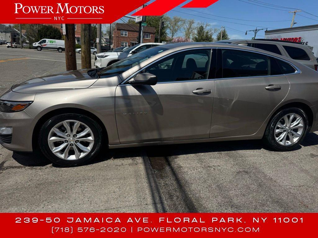 used 2022 Chevrolet Malibu car, priced at $14,295