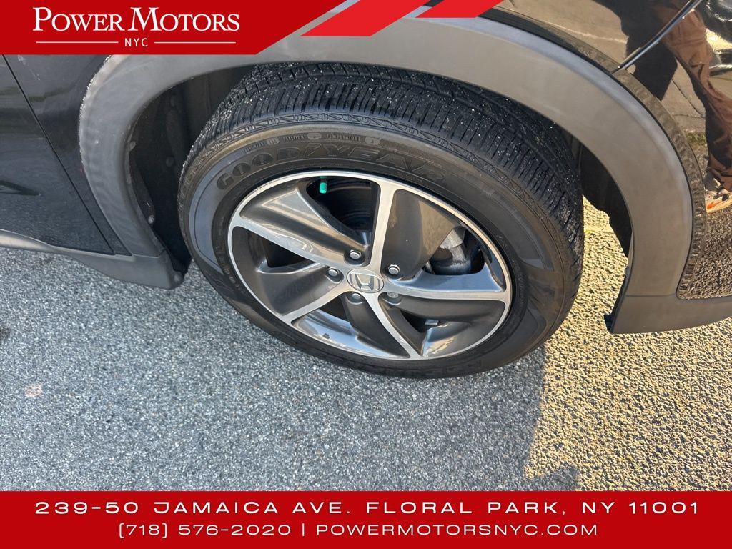 used 2021 Honda HR-V car, priced at $17,099