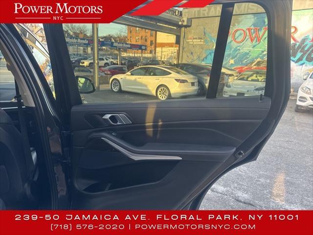 used 2021 BMW X7 car, priced at $39,153