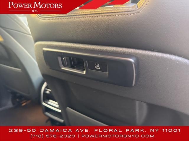 used 2021 BMW X7 car, priced at $39,153