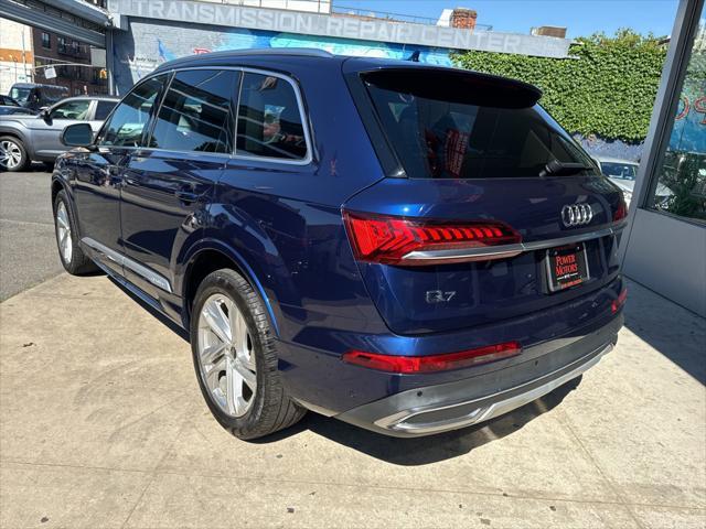 used 2022 Audi Q7 car, priced at $37,470