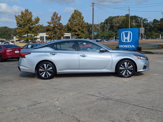 used 2022 Nissan Altima car, priced at $18,975