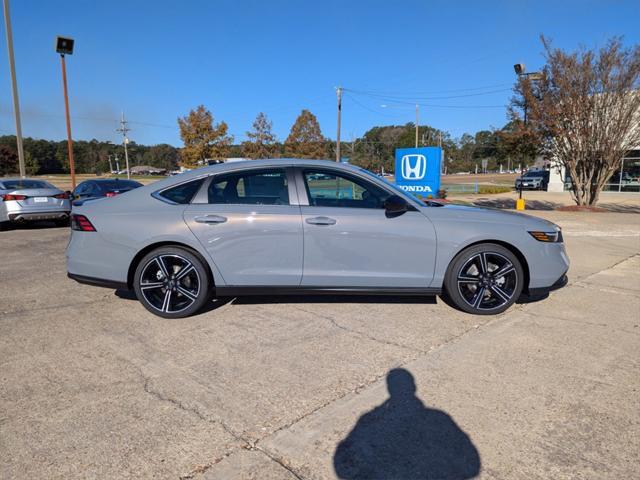 new 2025 Honda Accord Hybrid car, priced at $33,850